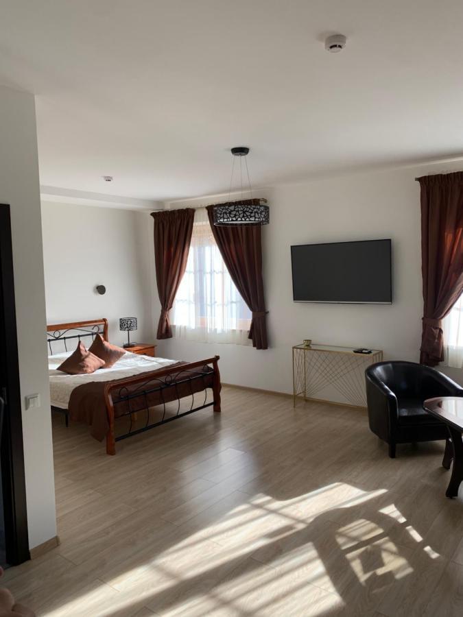 Prie Ziedo Aparthotel Trakai Exterior foto
